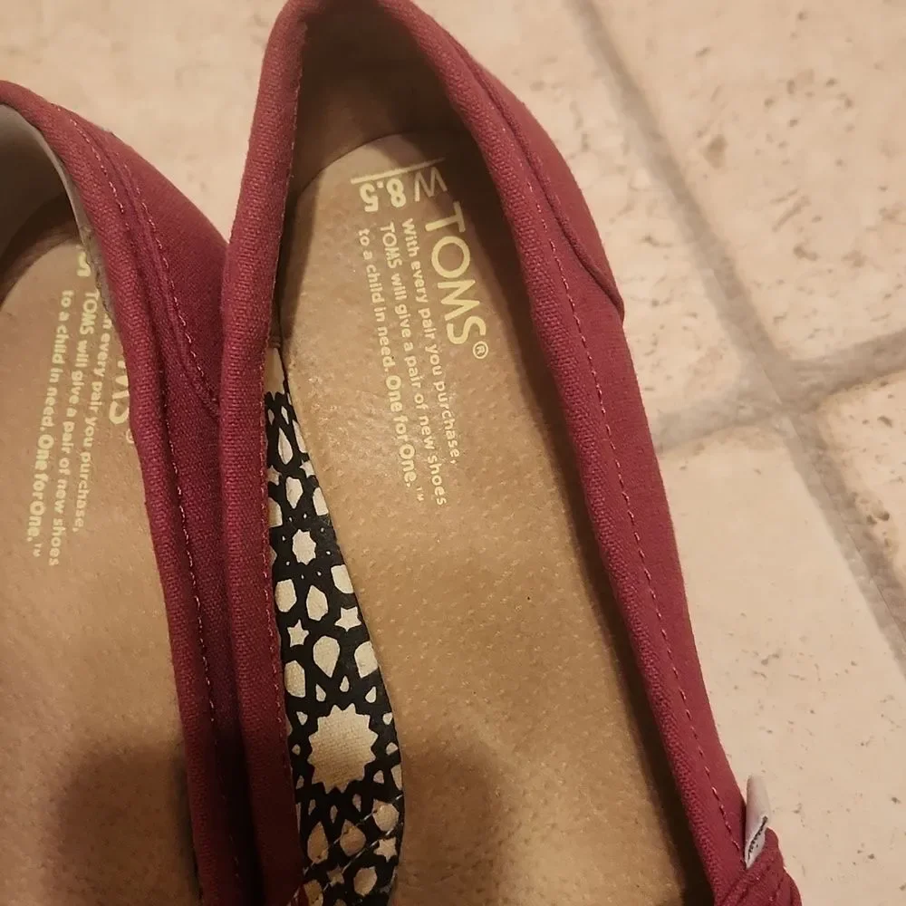 Toms Women's Pink Canvas Heeled Wedge Open Peeptoe Sandals Size 8.5